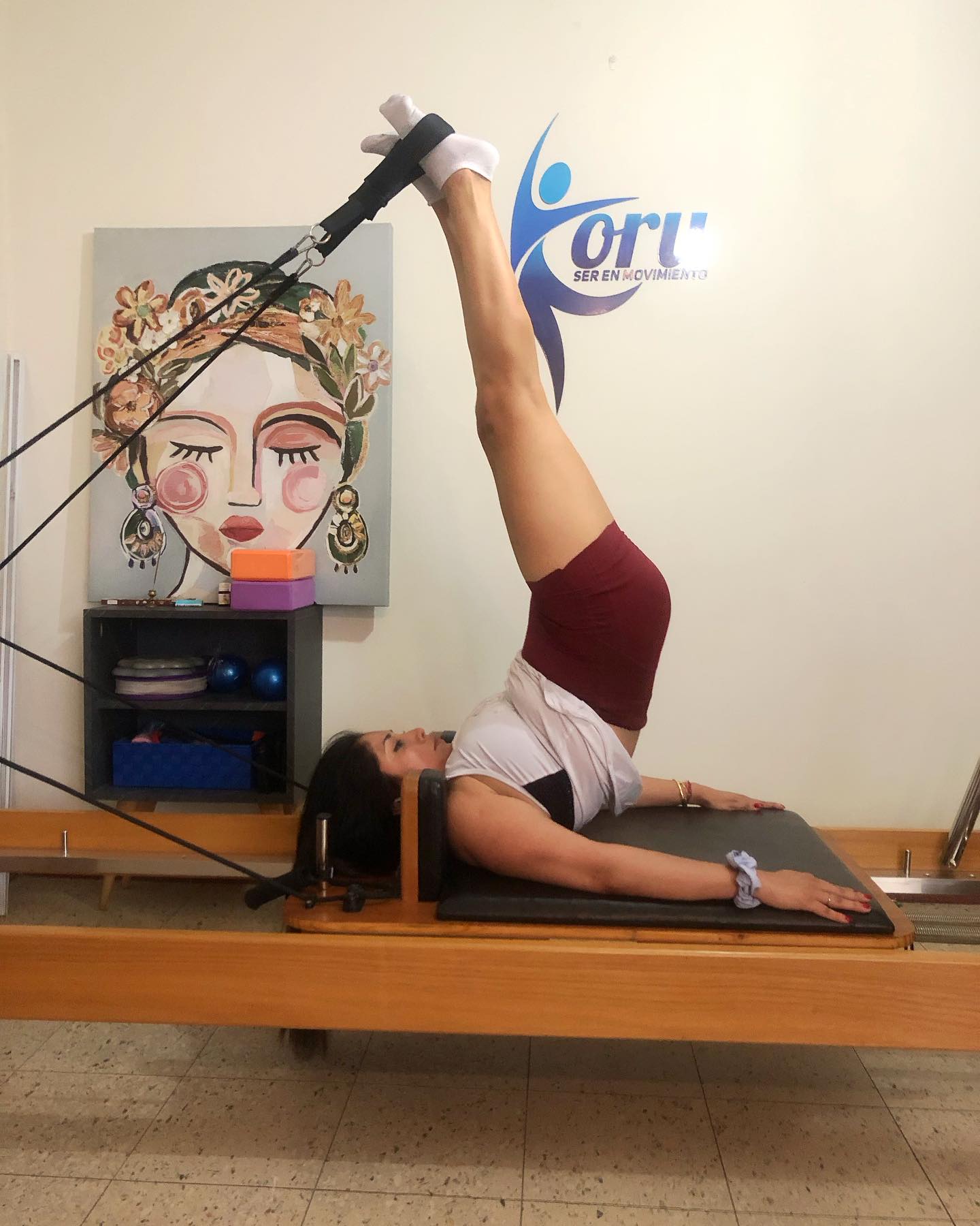 Práctica de Pilates en reformer en Koru