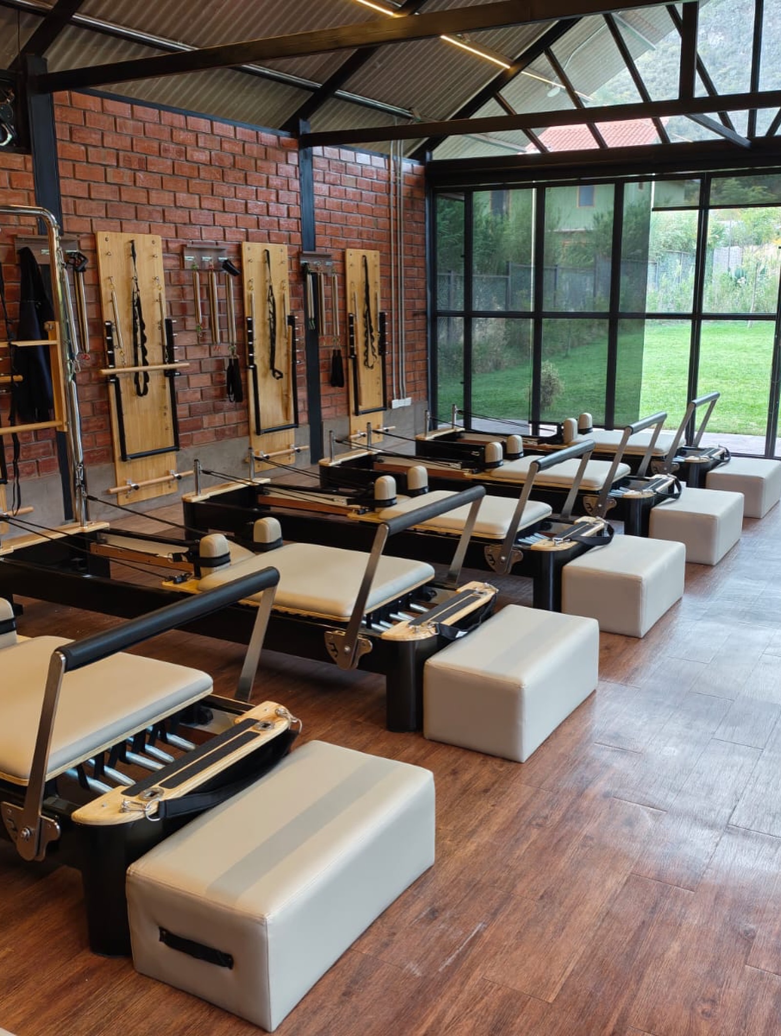 Instalación de Reformers con torre Metal System en Urubamba